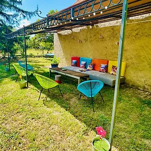 Hébergement de vacances Spacieuse Equipee Avec Piscine, Jardin Et Loisirs - Au Coeur De La Provence, Aix-en-Provence